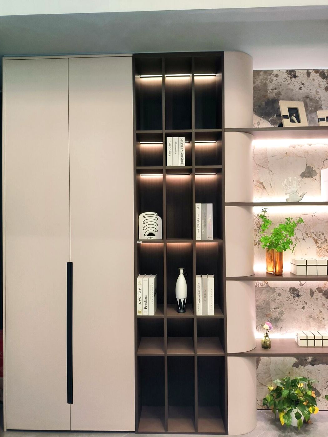 Tủ quần áo chung cư REHOUSE 261