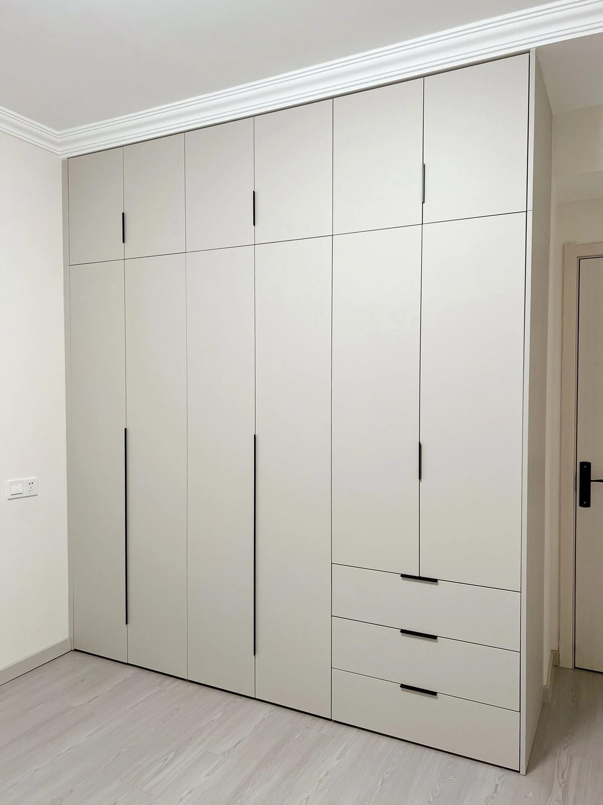 Tủ quần áo chung cư REHOUSE 1